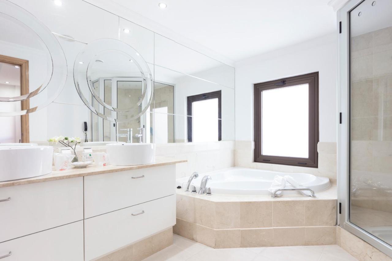 Atlas Suites Tenerife By Enjoyahome Los Cristianos  Ngoại thất bức ảnh
